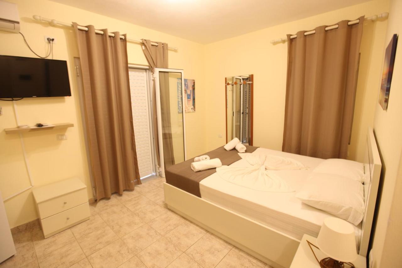 Hotel Prishtina ساراندا المظهر الخارجي الصورة