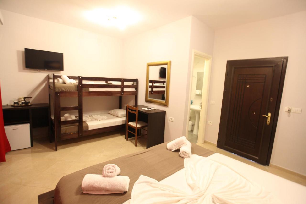 Hotel Prishtina ساراندا المظهر الخارجي الصورة