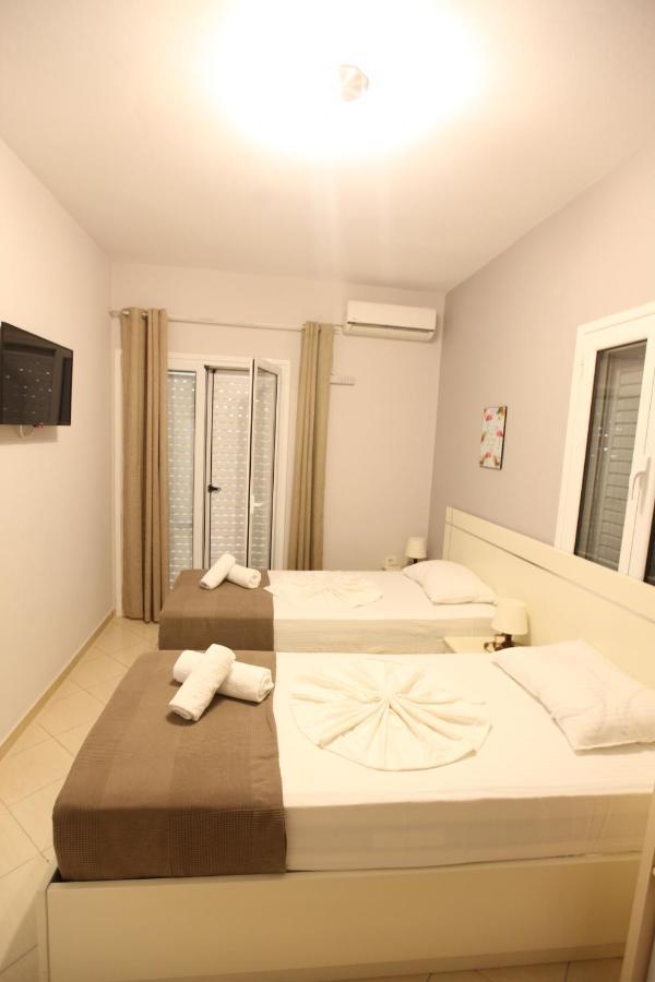 Hotel Prishtina ساراندا المظهر الخارجي الصورة