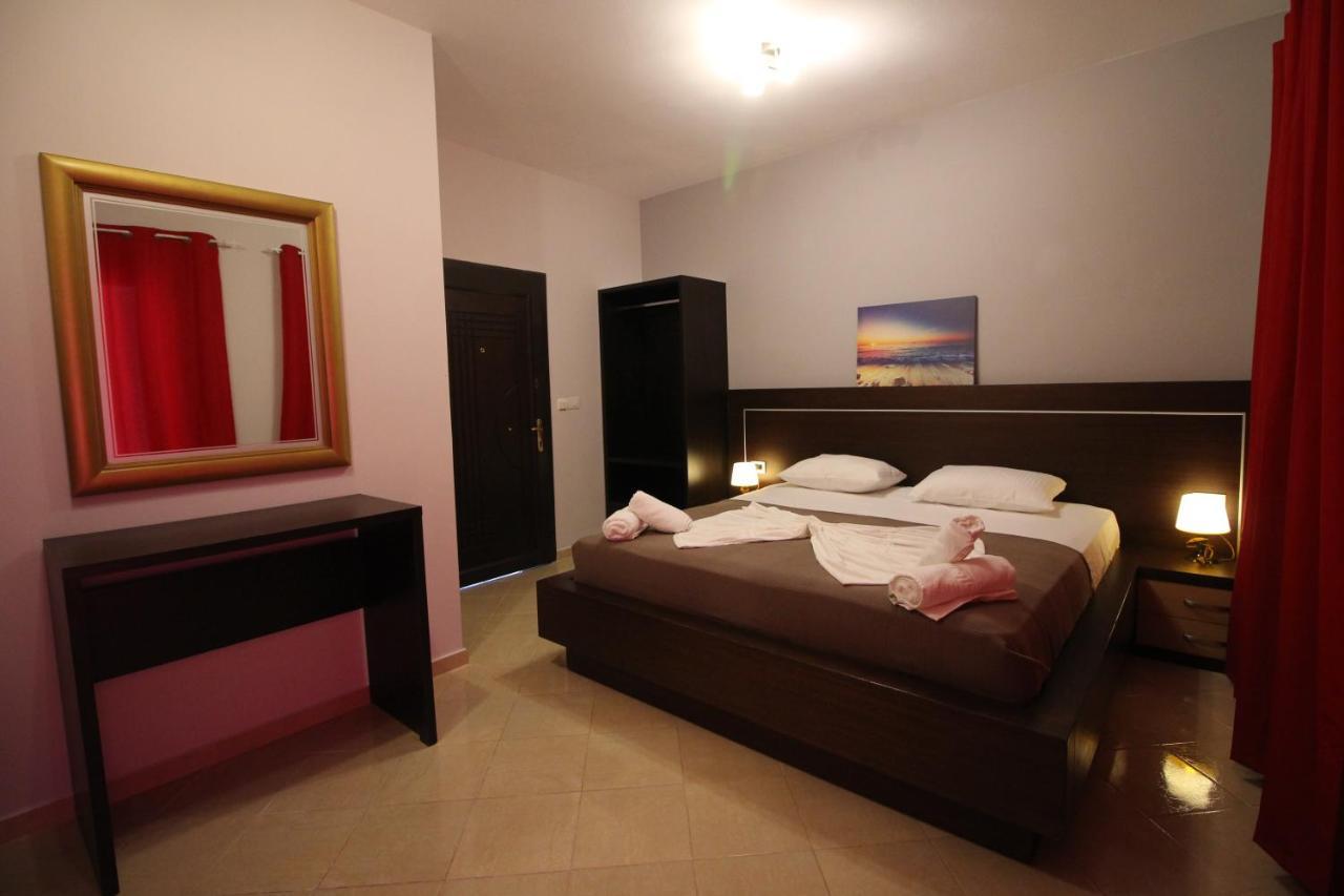 Hotel Prishtina ساراندا المظهر الخارجي الصورة