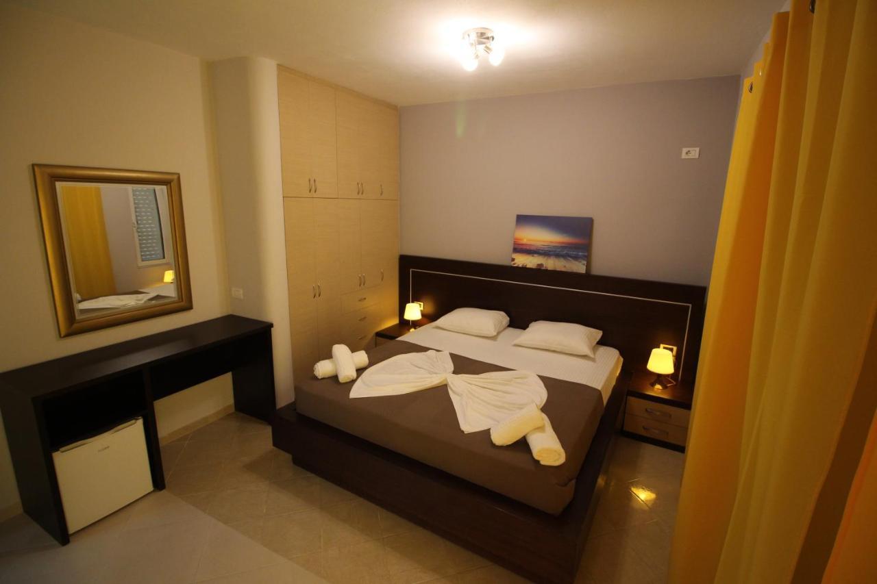 Hotel Prishtina ساراندا المظهر الخارجي الصورة