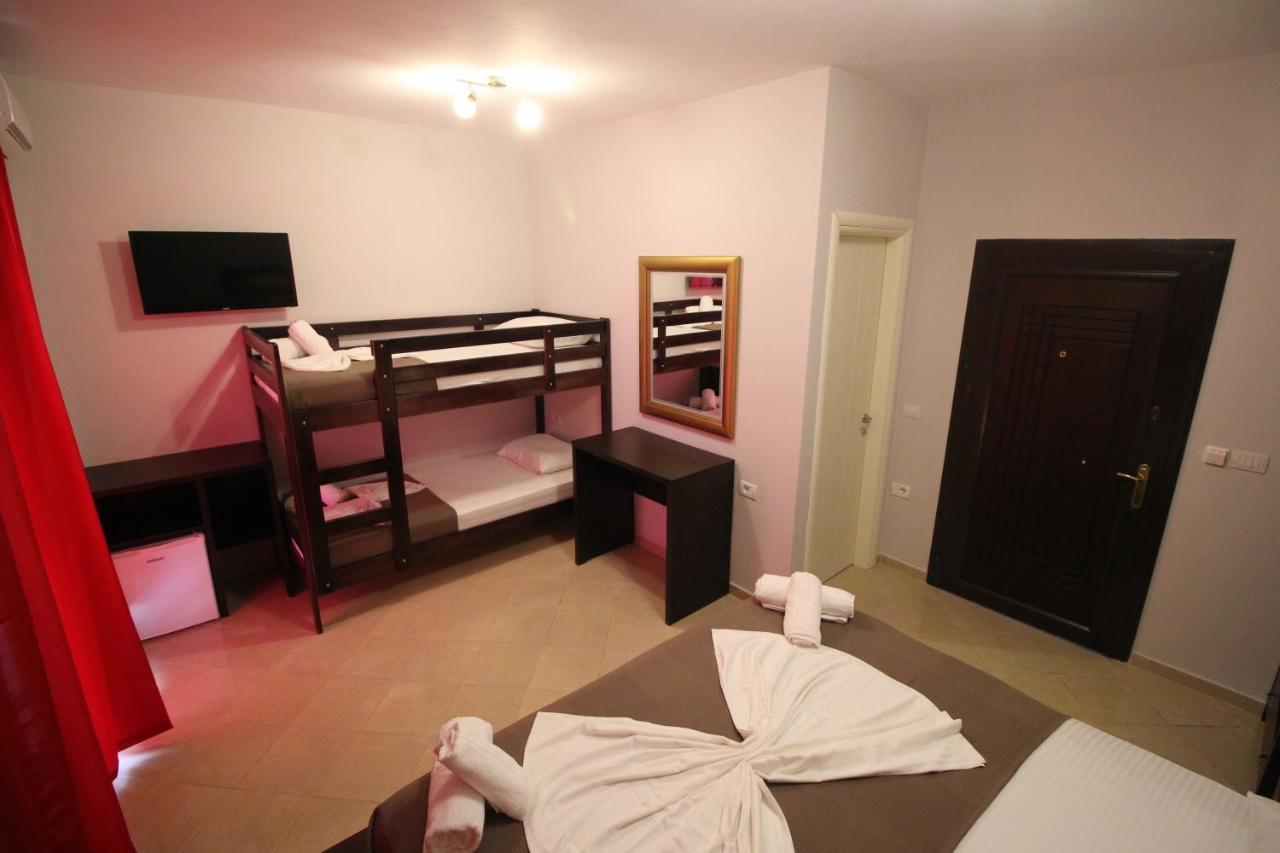 Hotel Prishtina ساراندا المظهر الخارجي الصورة