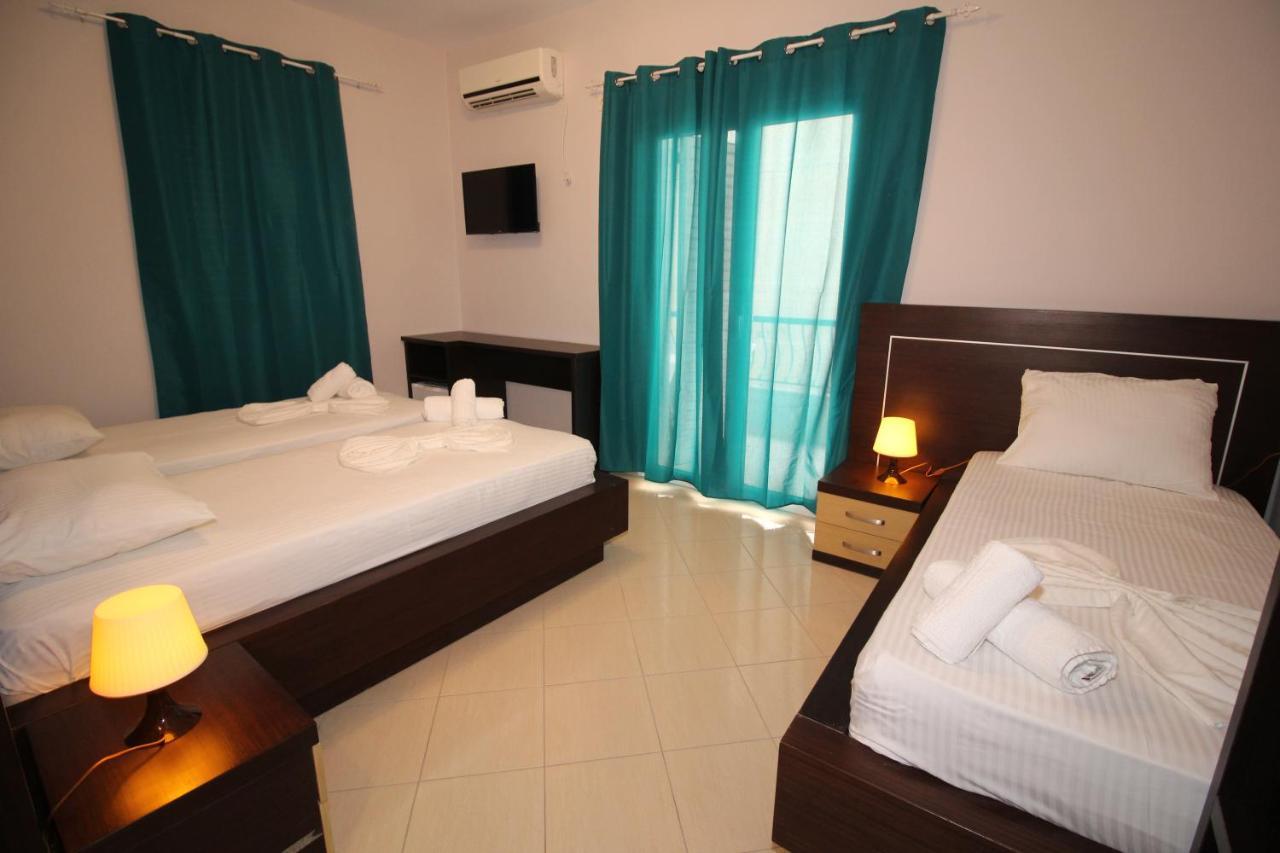 Hotel Prishtina ساراندا المظهر الخارجي الصورة