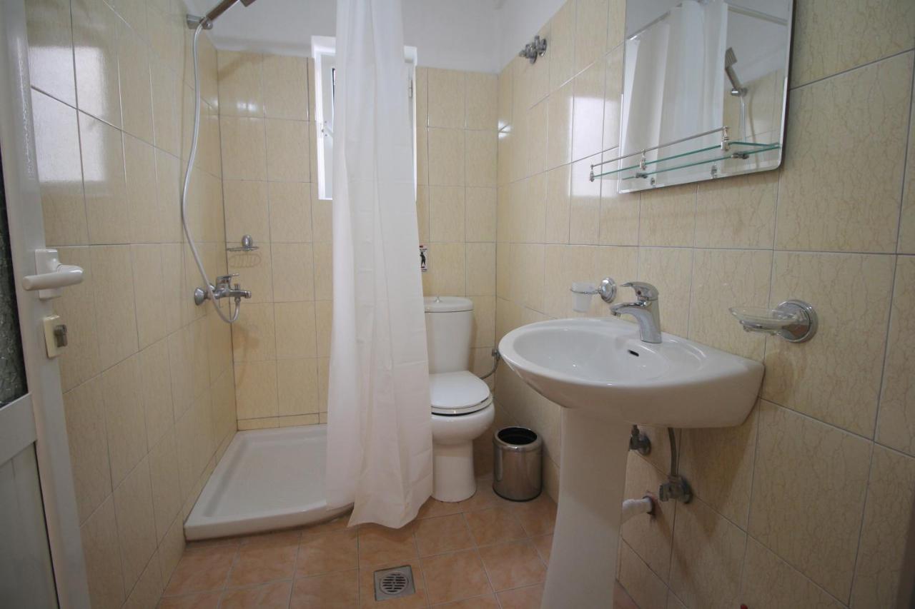 Hotel Prishtina ساراندا المظهر الخارجي الصورة