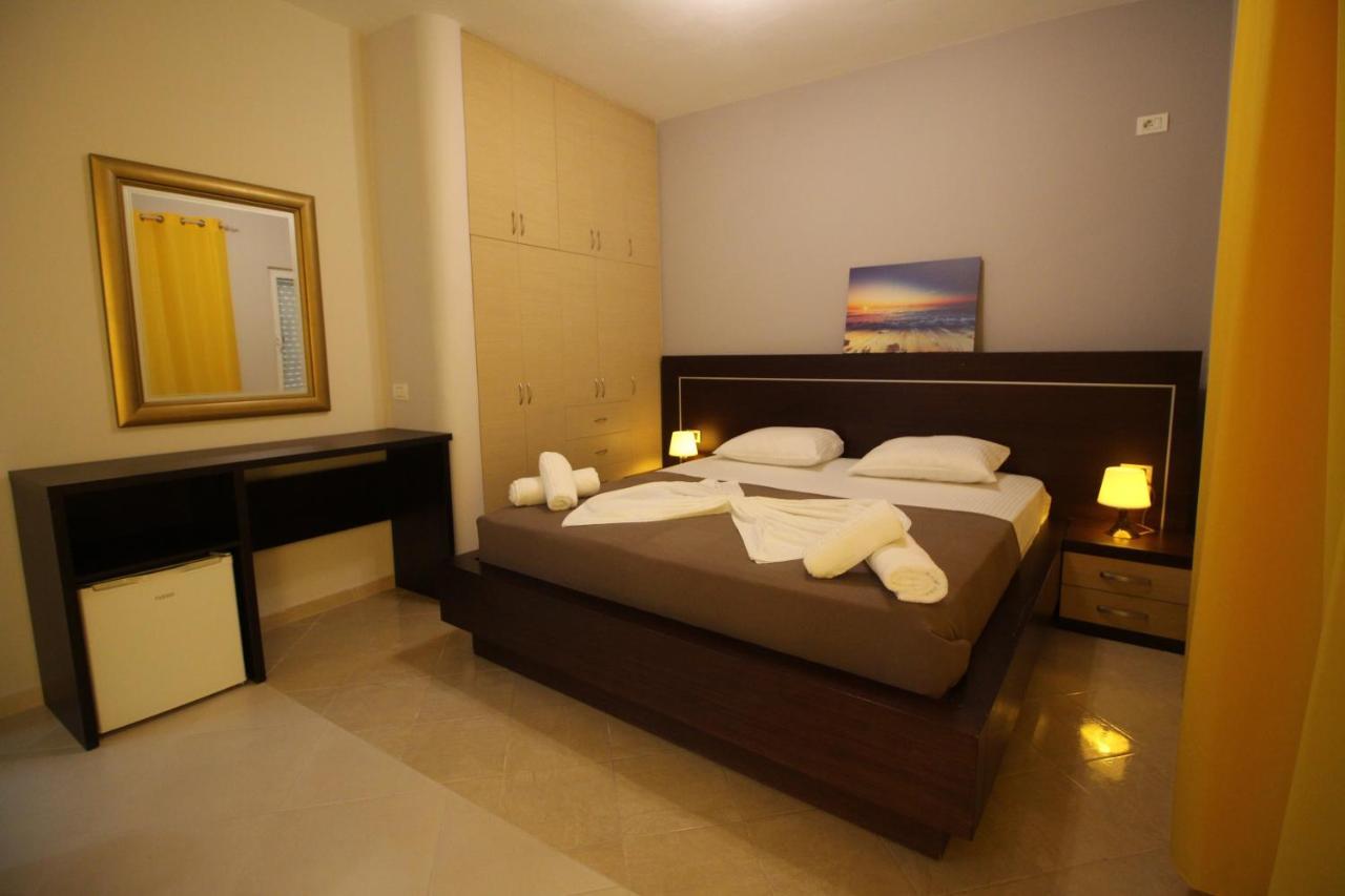Hotel Prishtina ساراندا المظهر الخارجي الصورة